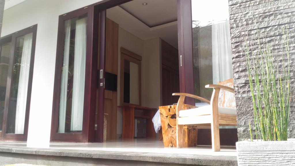 Guest House Reisya Нуса Дуа Екстериор снимка