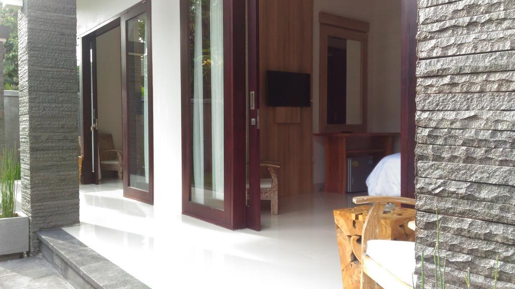 Guest House Reisya Нуса Дуа Екстериор снимка