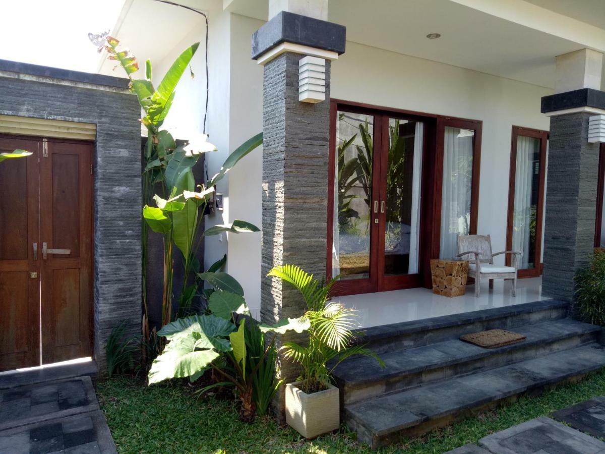 Guest House Reisya Нуса Дуа Екстериор снимка